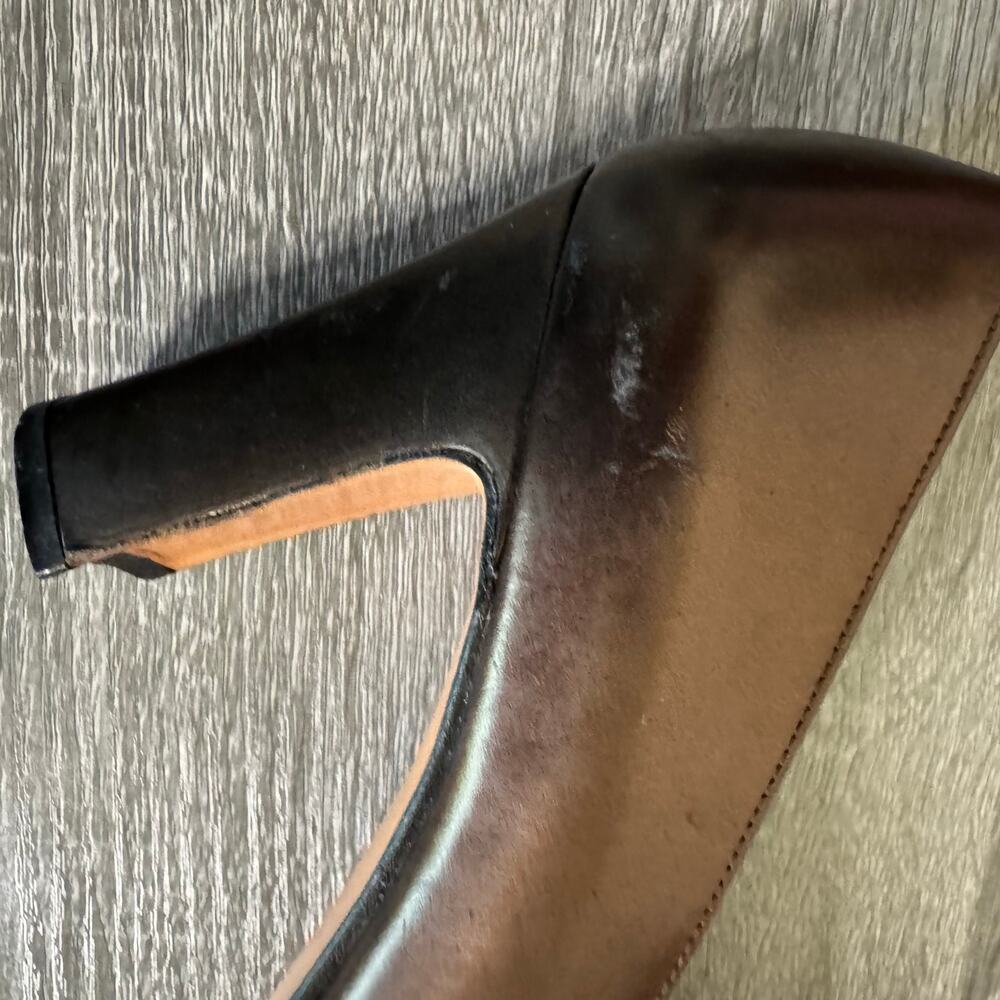 Salvatore Ferragamo Size 7 Bronze Metallic Block Heel Pumps Made in Italy - Picture 11 of 15